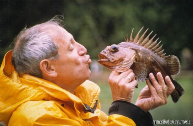 Αηδιαστικό φιλί 