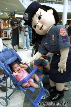 Πάρτε την απο εδώ! 