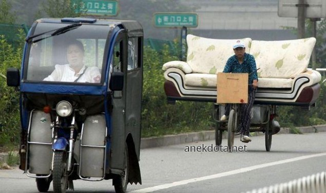 Κινητός καναπές 